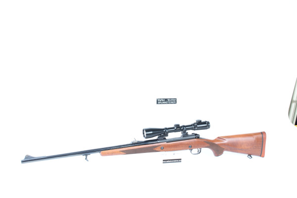 Winchester 70 375H&H Super Express mit Micro Dot 3-9x40